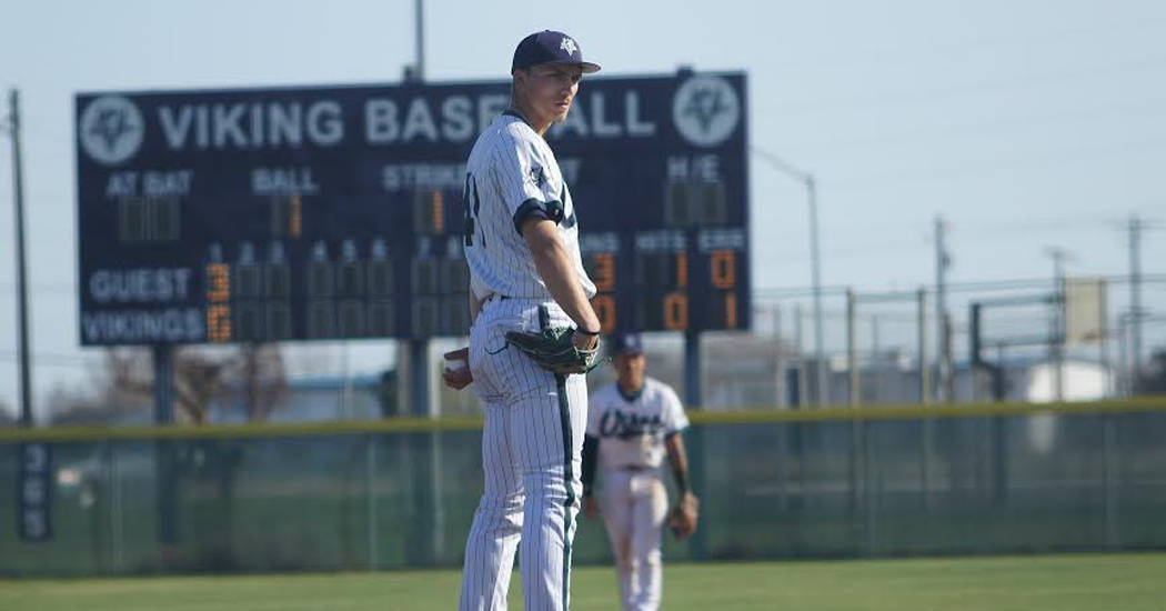 Big Bend Battles Early, Falls 1&ndash;3 to Umpqua to Start Season