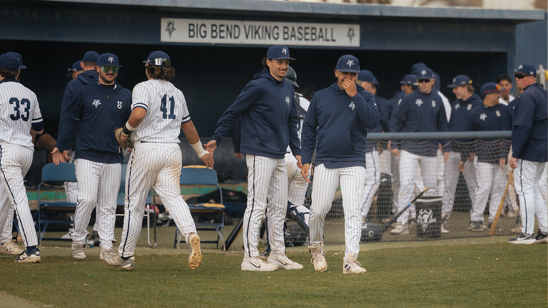 Vikings Split Sophomore Day Doubleheader to Close 2026 Season
