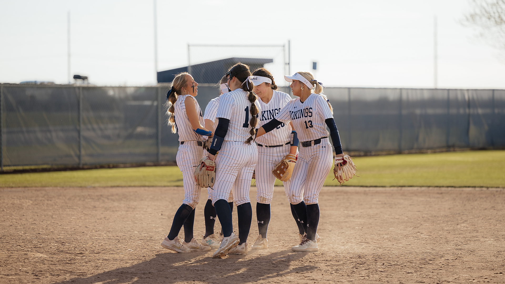 Lady Vikings Finish Season Strong with Offensive Explosion in Finale