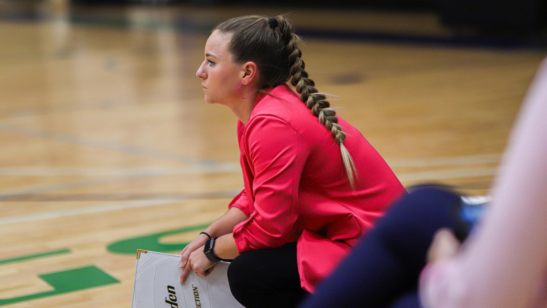 Moser Leads Lady Vikes to Double-Digit Win Season
