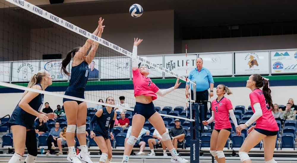 Lady Vikes Split Busy Week, Capture Five-Set Win Over Wenatchee Valley