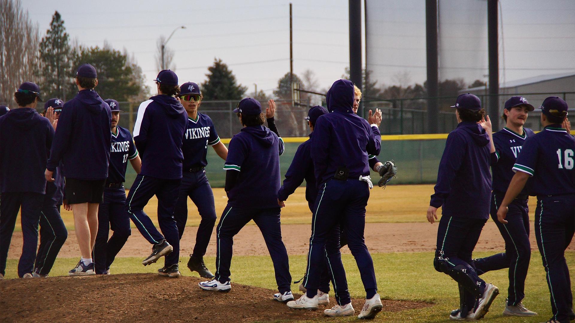 BBCC Dominates Round Robin, Moves to 10-4 on the Season